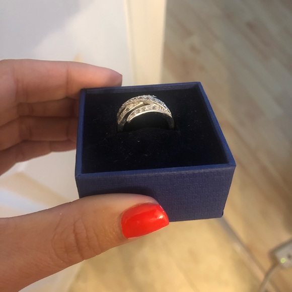 Beautiful ring,silver. - Picture 2 of 4